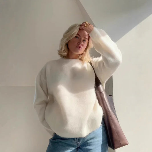 Pull-over en tricot surdimensionné pour dames en matériau doux avec encolure ronde et coupe décontractée Chic und Stil