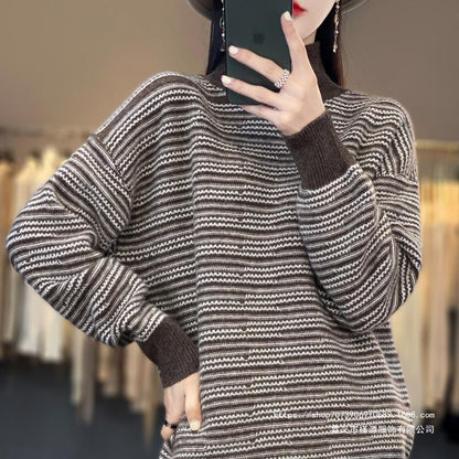 Pull en tricot pour femmes avec un motif à rayures moderne et des trous pour les pouces confortables Chic und Stil
