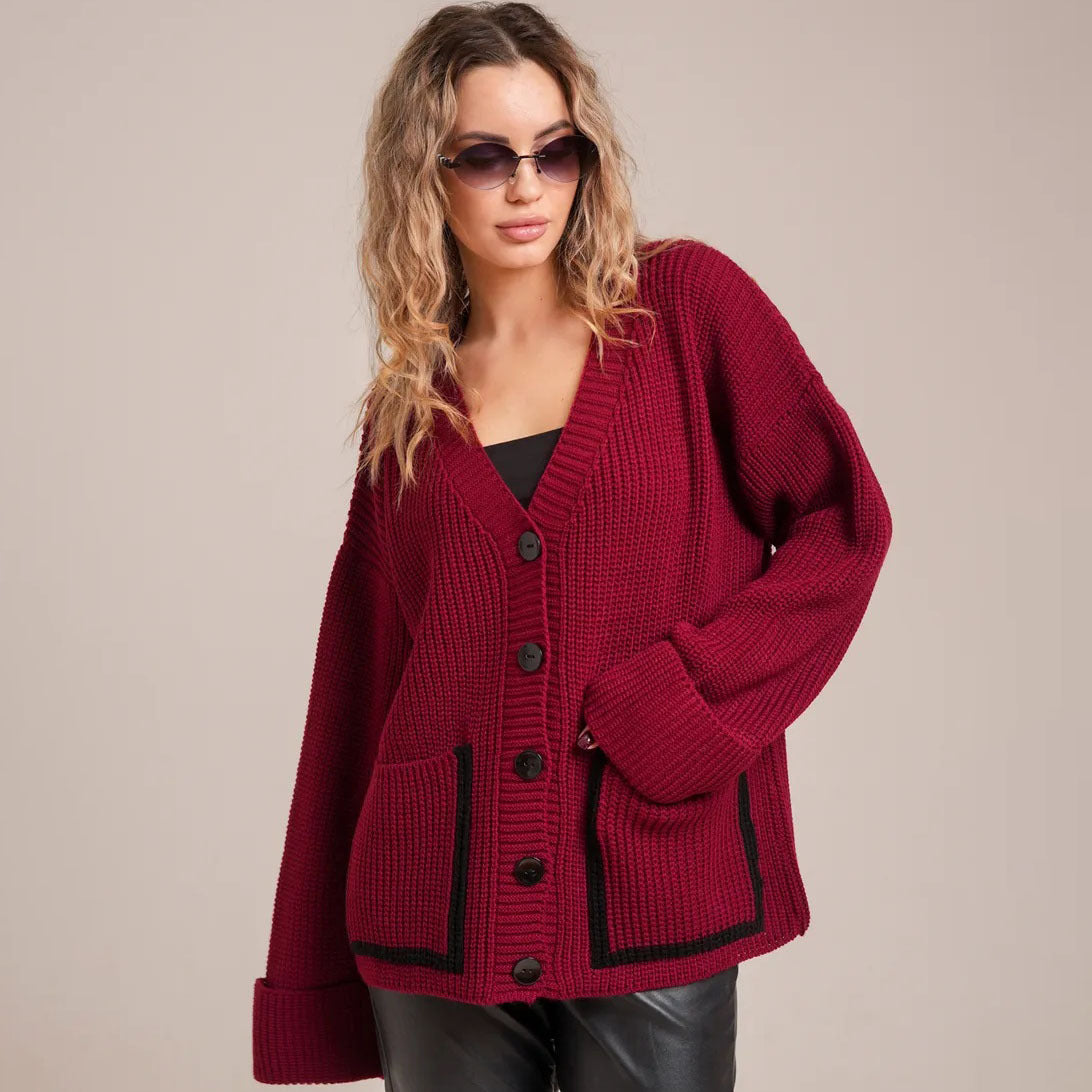 Dames gros tricot cardigan avec grandes poches et bouton décoratif Chic und Stil