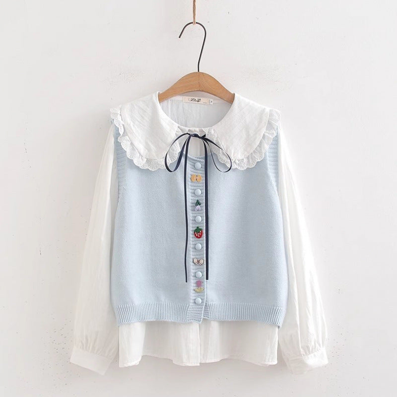 Blouse en tricot pour femmes avec col décoratif et appliqués faits main Chic und Stil