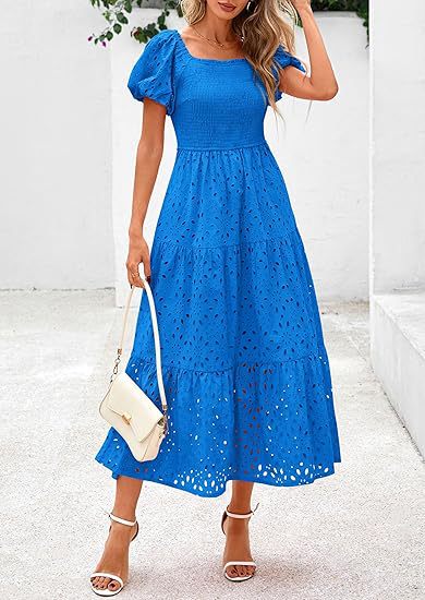 Robe maxi pour femmes avec motif ajouré décoratif et manches bouffantes Chic und Stil
