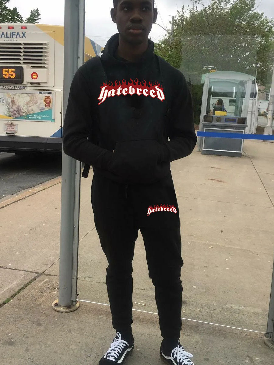 Women's hoodie and jogger pants set with a catchy logo and a comfortable fit Chic and Style