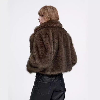 Dames élégante veste en fourrure Chic und Stil