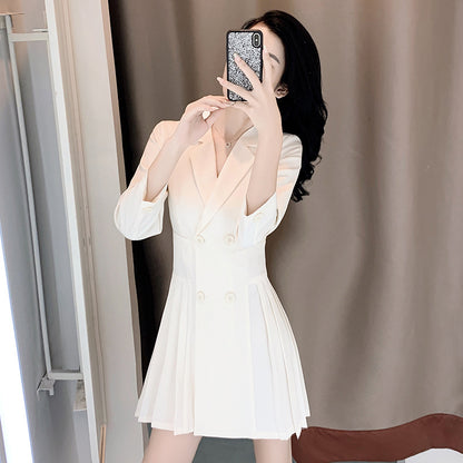 Robe mini plissée croisée pour femmes Chic und Stil