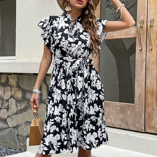 Robe midi à imprimé floral pour dames avec des volants élégants Chic und Stil
