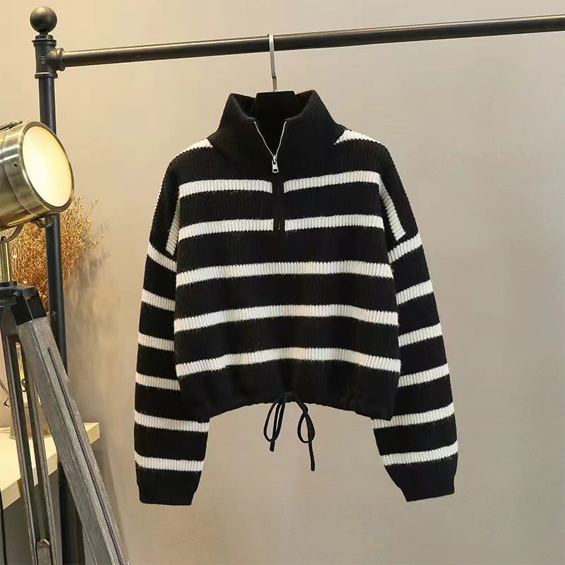 Pull cropped pour femmes avec col montant et ourlet tressé Chic und Stil