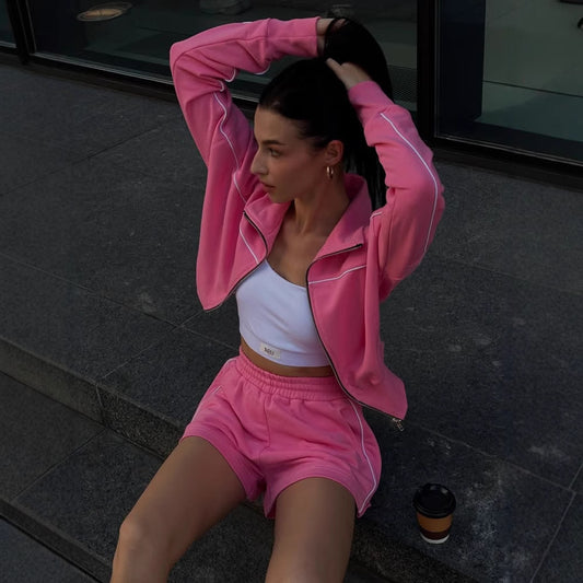 Ensemble de loisirs pour femmes avec haut de sommeil court et shorts Chic und Stil