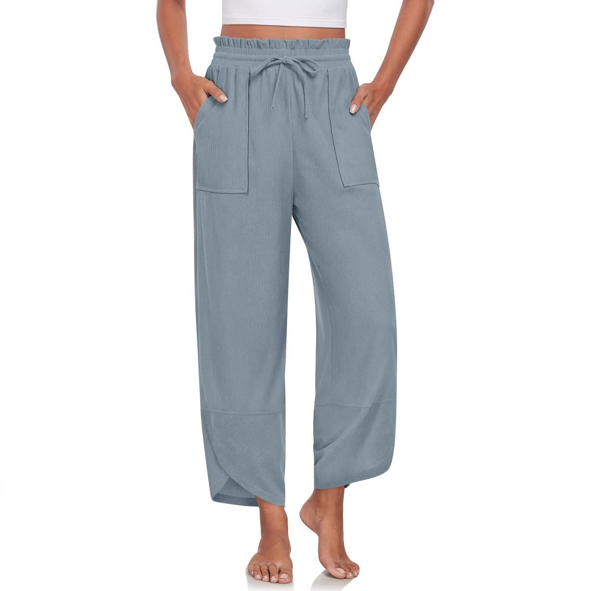 Elegant and lightweight palazzo pants for women with a wide fit Chic und Stil