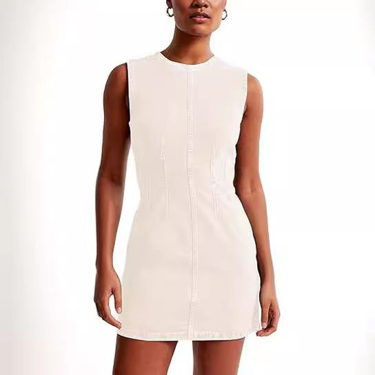 Robe en jean pour femmes au design moderne avec des détails sans couture Chic und Stil