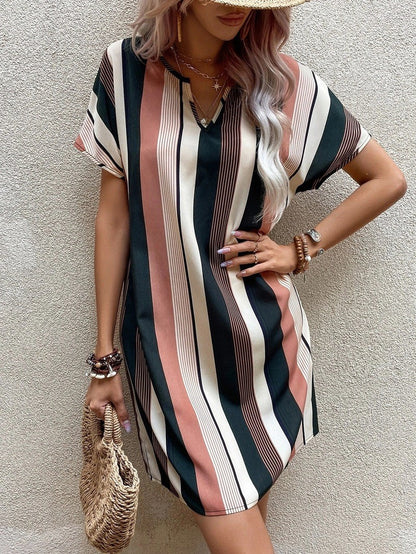 Robe T-shirt rayée décontractée pour femmes Chic und Stil