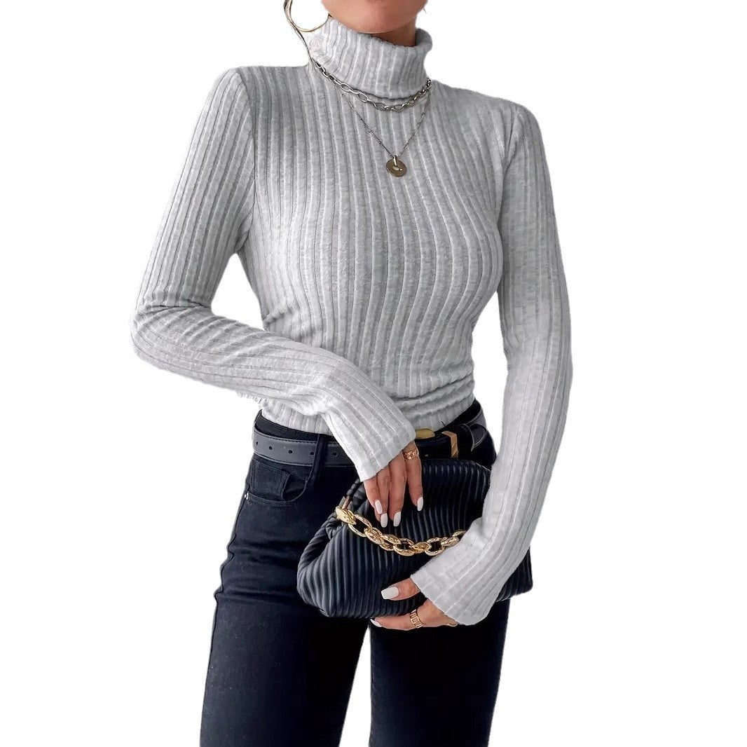 Dames élégant haut en maille côtelée avec col haut et coupe plus longue Chic und Stil
