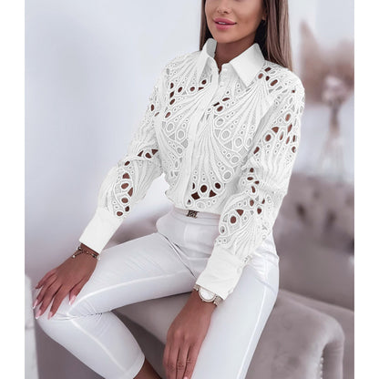 Blouse élégante pour femmes avec un design unique à découpe Chic und Stil