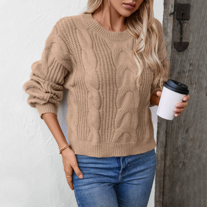 Pull femme en grosse maille avec des manches volumineuses et motif en torsades Chic und Stil