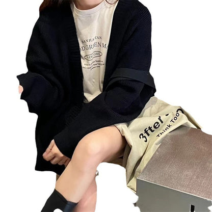 Dames gilet en tricot confortable avec épaules tombantes et détails de boutons Chic und Stil