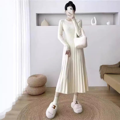 Robe en tricot pour femmes avec design plissé et manches élégantes Chic und Stil