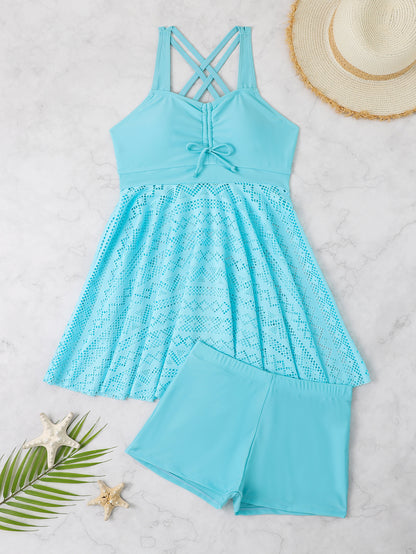 Robe de bain pour dames avec shorts intégrés et détails de bretelles raffinés Chic und Stil
