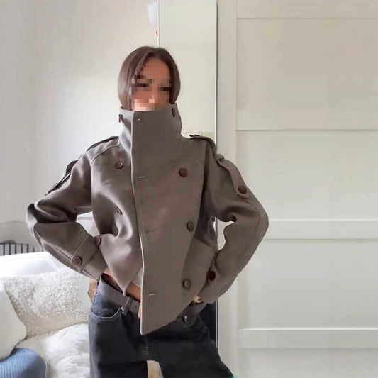Dames élégant manteau matelassé avec col montant et poches pratiques Chic und Stil