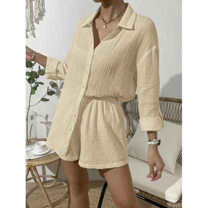 Ensemble haut à manches courtes et shorts léger pour dames Chic und Stil