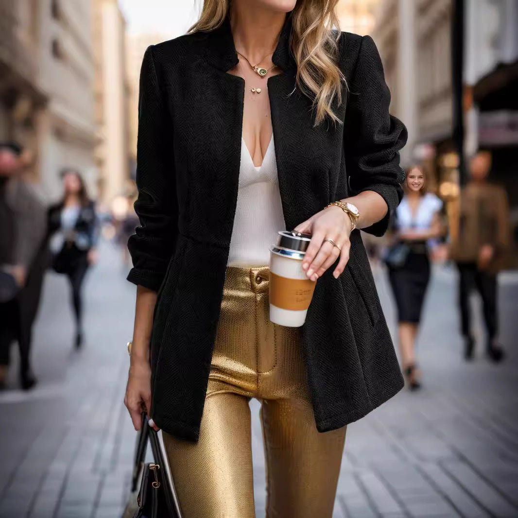 Blazer élégant pour femmes avec structure alvéolée et coupe cintrée Chic und Stil