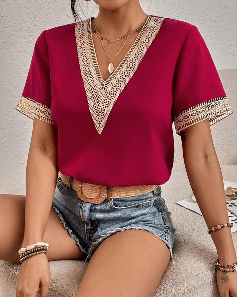Blouse Chic und Stil élégante à col en V avec dentelle pour femmes