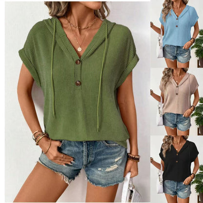 Chemise à manches courtes décontractée pour femmes avec patte de boutonnage et capuche Chic und Stil