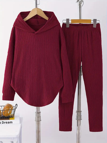 Chic and Style textured design casual sweatshirt and pants set for women