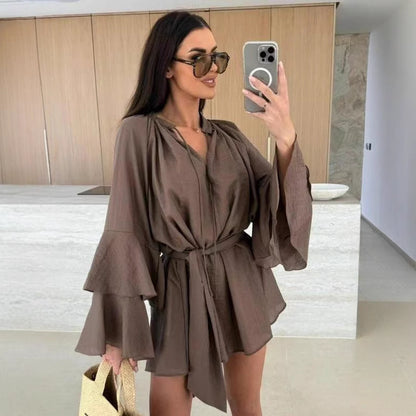 Robe caftan décontractée pour femmes avec des manches volumineuses et une ceinture de taille Chic und Stil