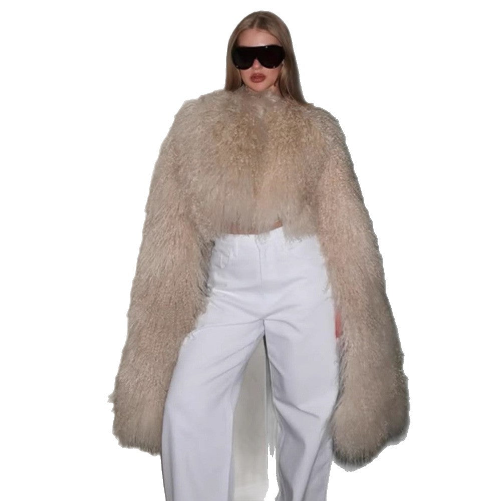Damen faux fur jacket avec col volumineux et détails élégants Chic und Stil