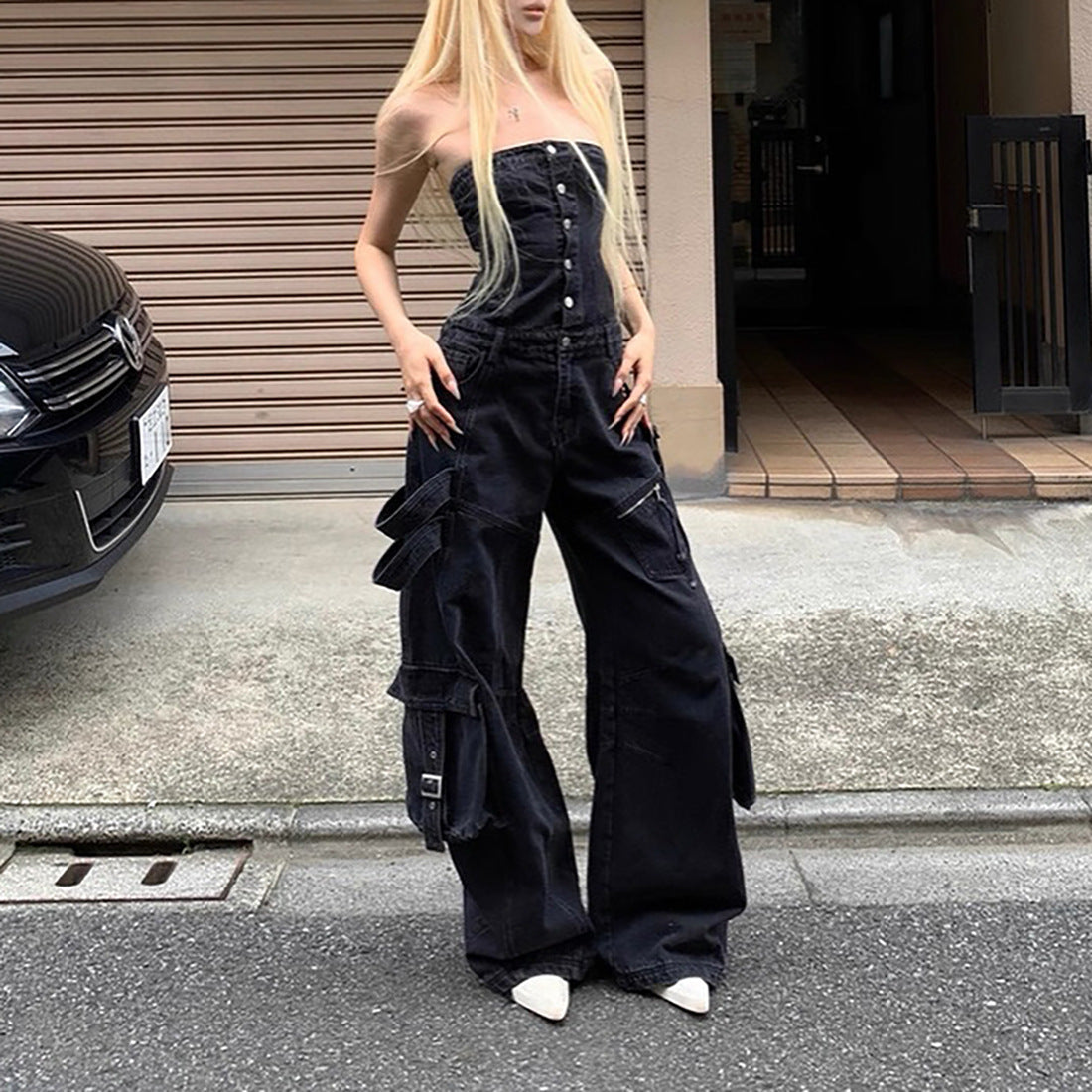 Cargo pants for women with a wide cut and five pockets Chic und Stil