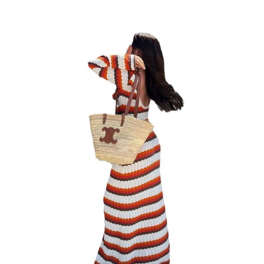 Robe maxi tricot pour femmes avec un élégant motif côtelé Chic und Stil