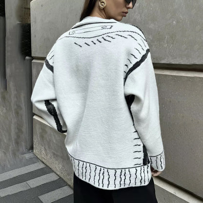 Dames cardigan en tricot à la mode avec un design unique Chic und Stil