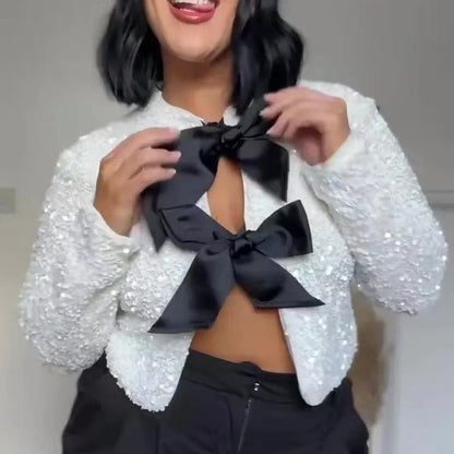 Dames Élégante Veste avec Ornements en Paillettes et Détail de Nœud Chic und Stil