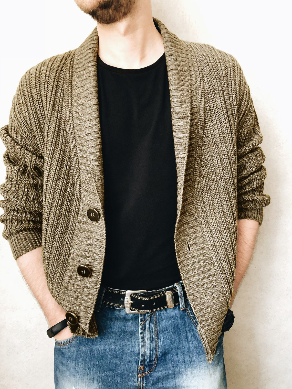Men's knitted jacket with deep collar Chic and Style
