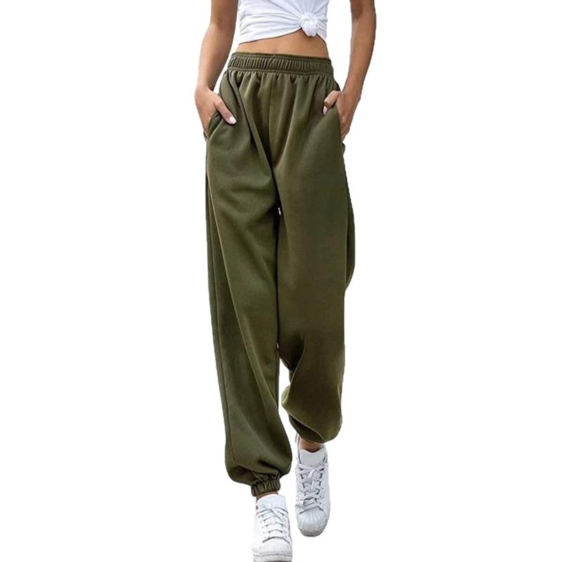 Casual pants for women with elastic waist and deep pockets Chic and Style