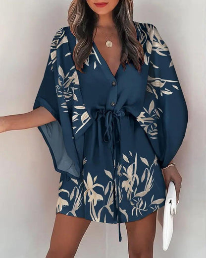 Robe chemise femme avec design floral et décolleté en V Chic und Stil