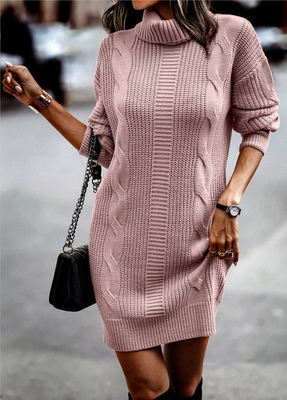 Robe en tricot pour femmes avec col haut et motif cordon Chic und Stil