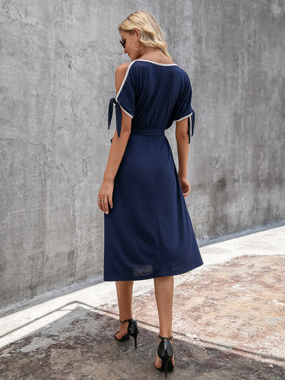 Robe midi décontractée pour femmes avec ceinture ajustable et détails en nœud Chic und Stil
