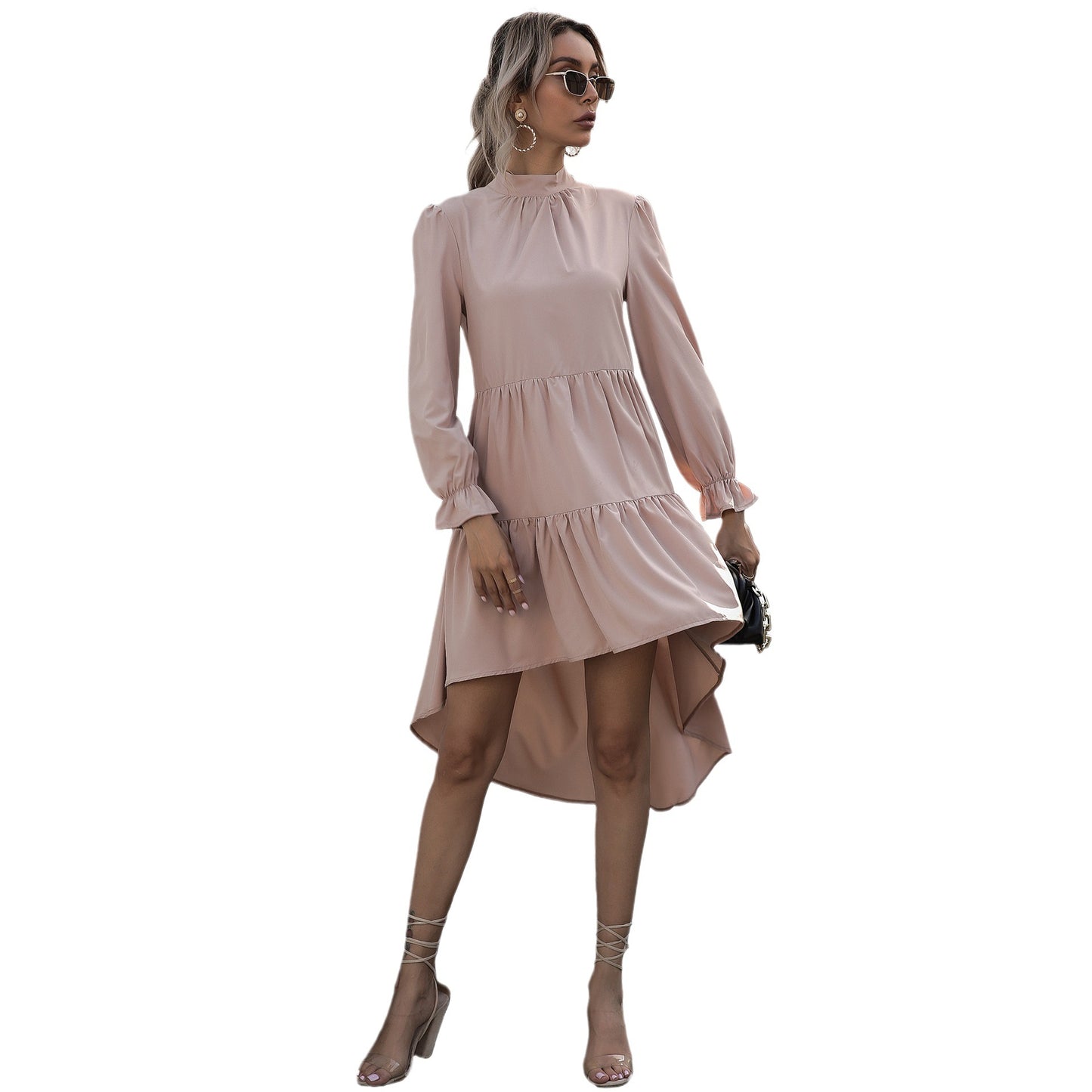Dames Élégante et décontractée robe mini avec volants Chic und Stil