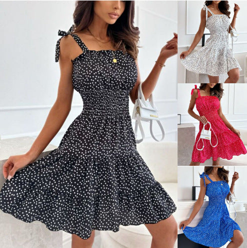 Robe mini d'été pour femmes à couches avec bretelles réglables Chic und Stil