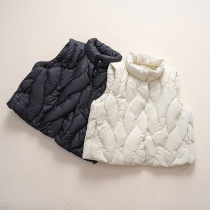 Dames gilet matelassé stylé avec col haut et design moderne Chic und Stil