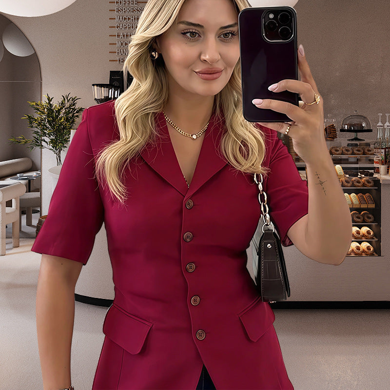 Dames Élégante Veste Courte avec Détails de Boutons Dorés Chic und Stil