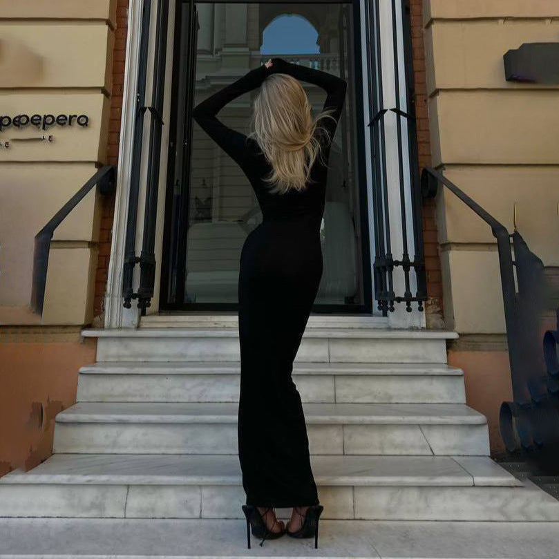 Robe maxi pour femmes avec décolleté plongeant et découpe raffinée Chic und Stil