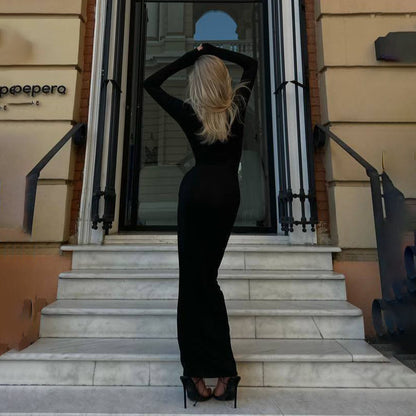 Robe maxi pour femmes avec décolleté plongeant et découpe raffinée Chic und Stil