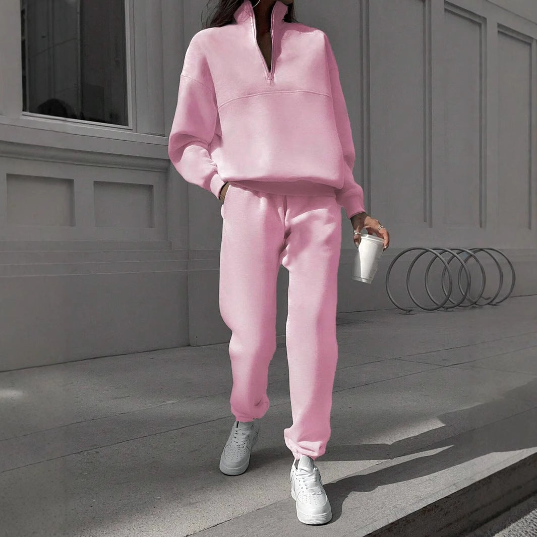 Dames costume de sport à col montant Chic und Stil