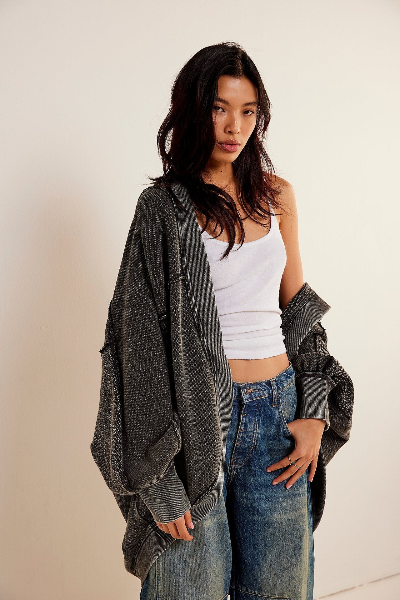 Dames à coupe ample cardigan tricoté avec finitions de manches ouvertes Chic und Stil