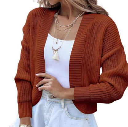Casual knitted pullover for women with dropped shoulders and loose fit Chic and Style