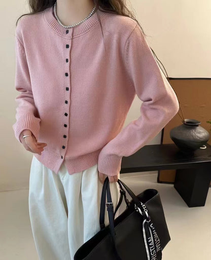Cardigan à boutons élégant pour femmes en laine de haute qualité Chic und Stil