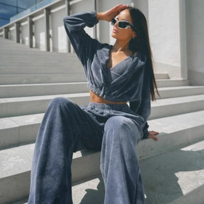 chic and stylish athletic short sweatshirt set for women and jogger pants with elastic waistband