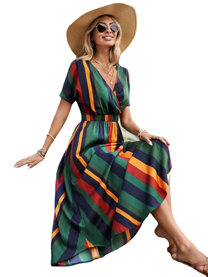 Women's striped maxi dress with optional belt Chic und Stil