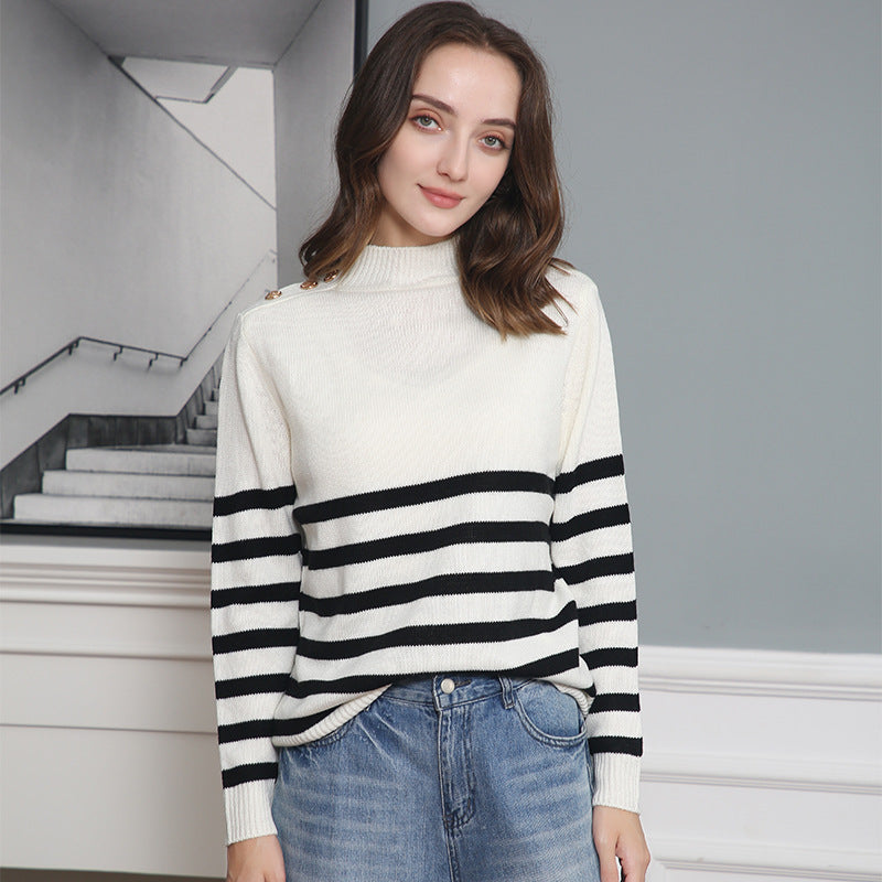 Pull en tricot à la mode pour femmes avec motif rayé et détails de boutons Chic und Stil
